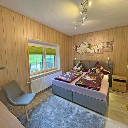 Neu Kriesten * バート・ブラムバッハ