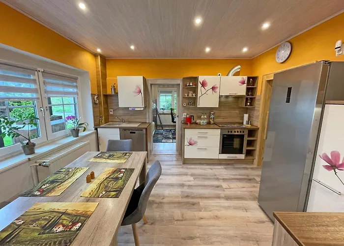 Apartment Neu Kriesten *